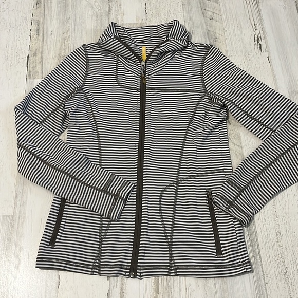 Lole Jacket Size M - Picture 2 of 10